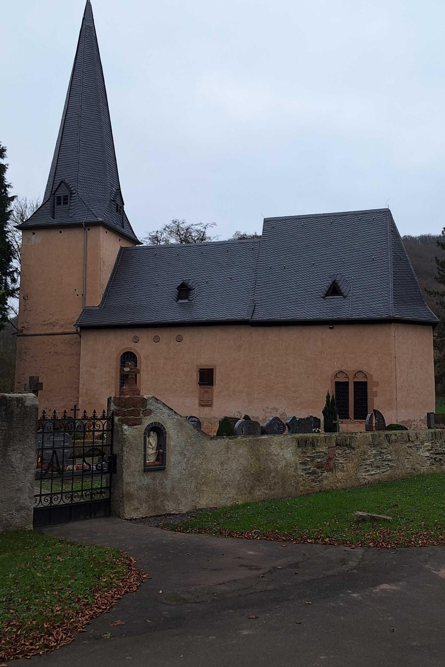 Kirche St. Bartolomäus Heinzerath