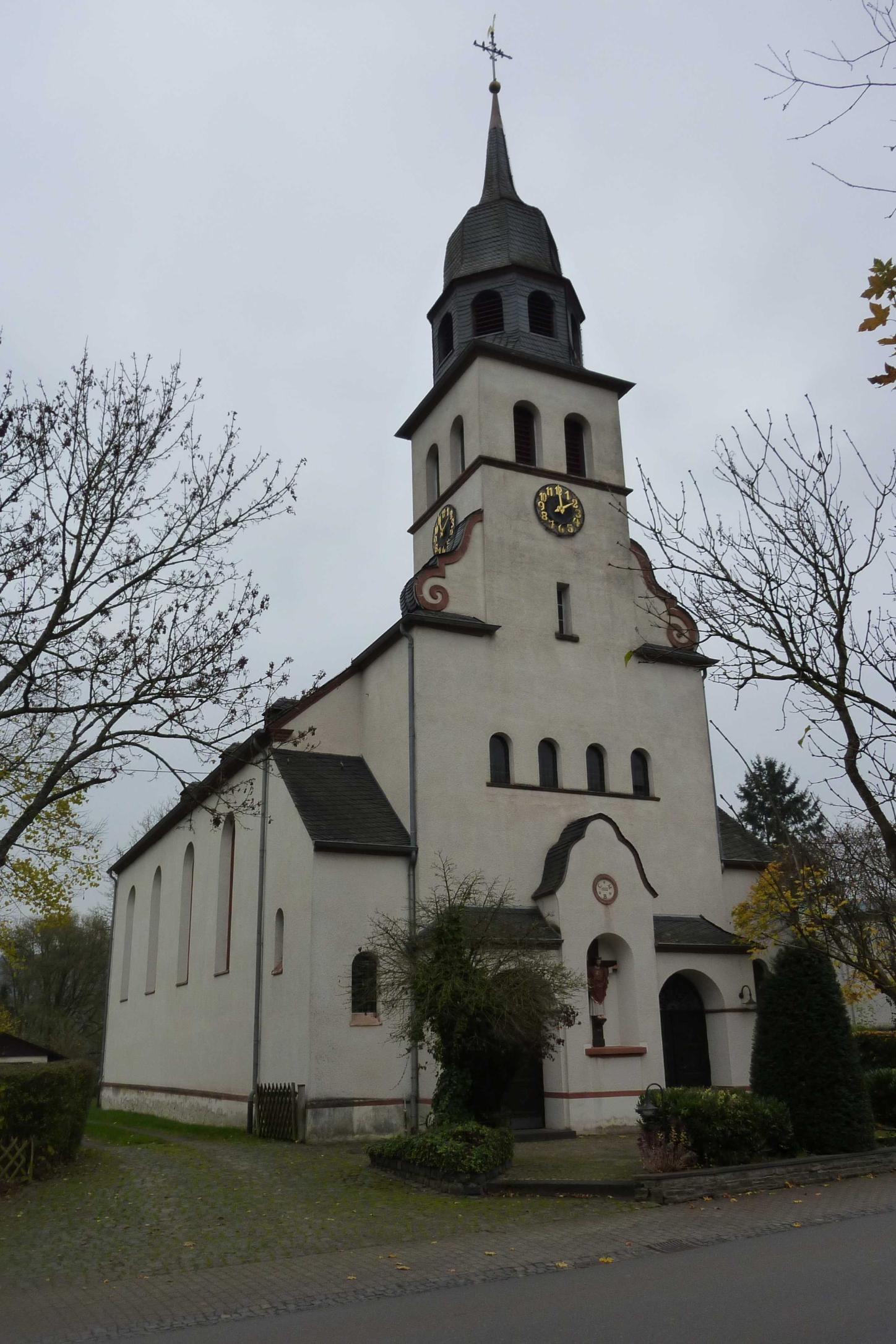 Kirche Hl. Drei Könige Kinderbeuern